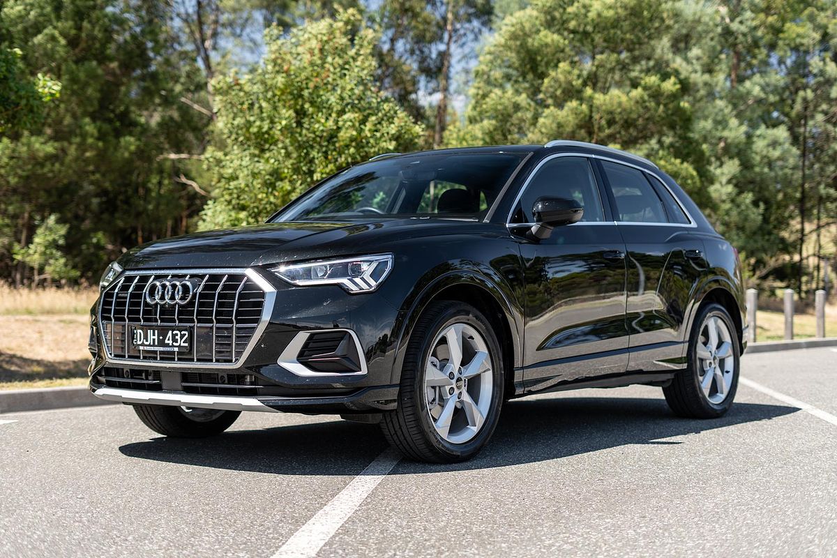 2024 Audi Q3 40 TFSI F3