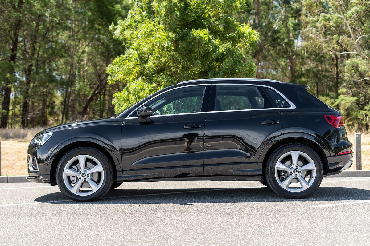 2024 Audi Q3 40 TFSI F3