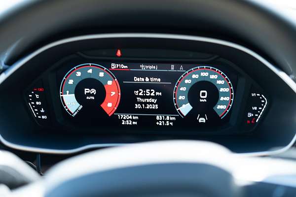 2024 Audi Q3 40 TFSI F3