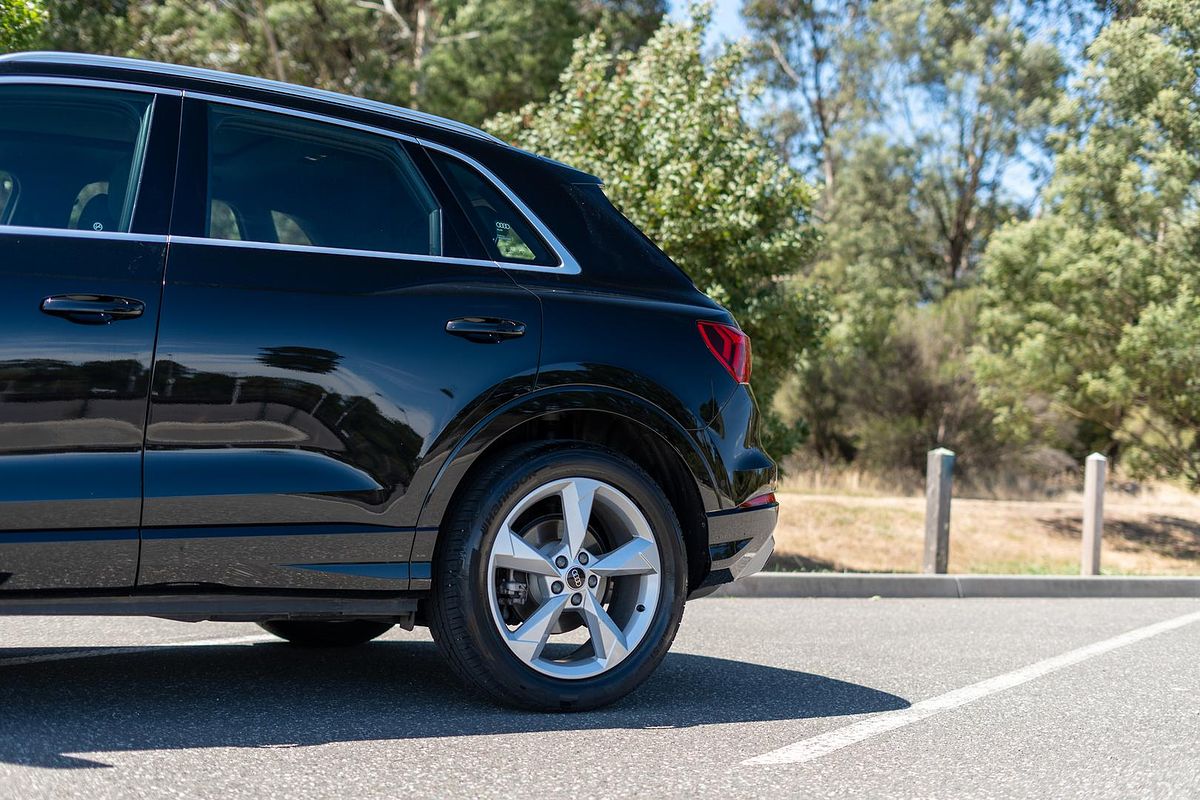2024 Audi Q3 40 TFSI F3