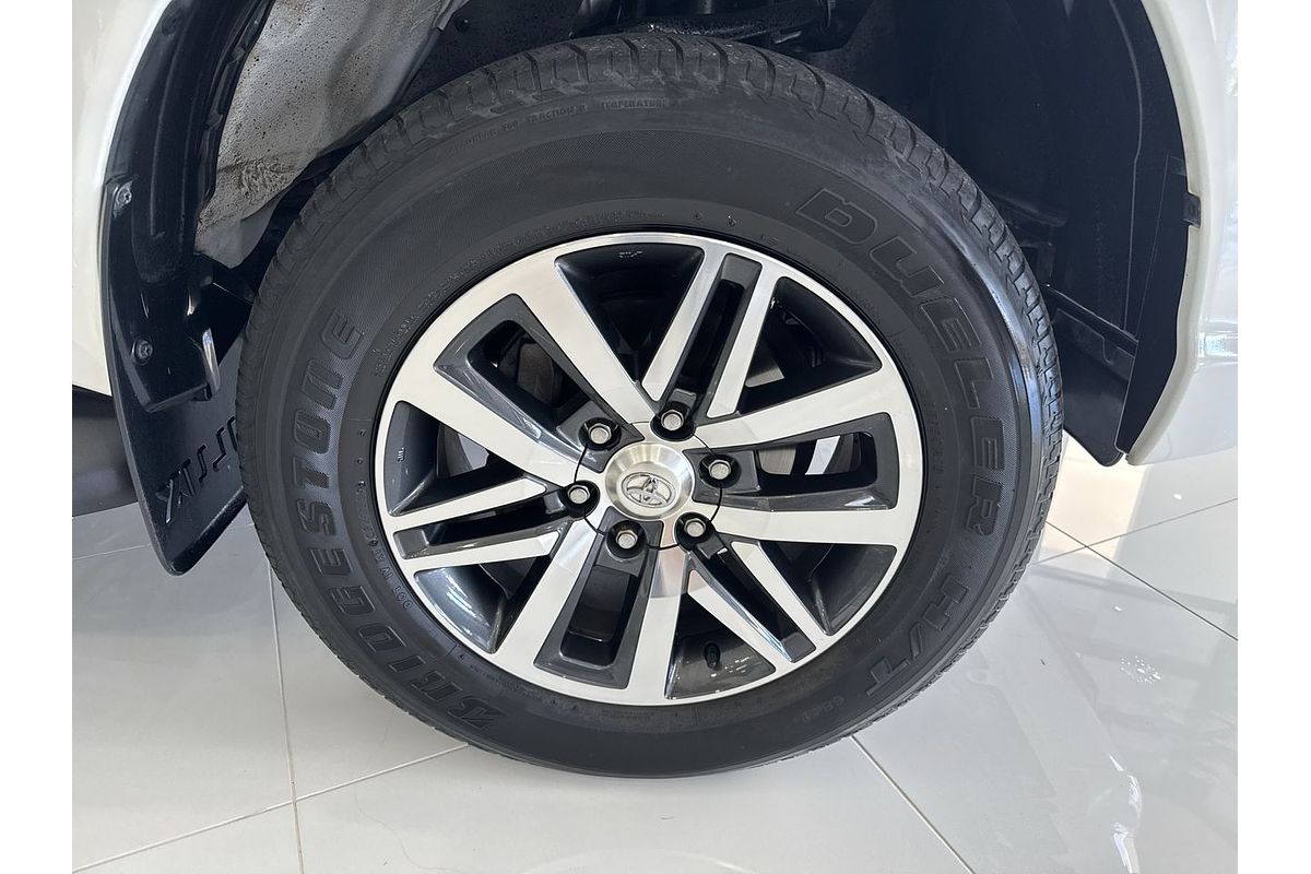 2019 Toyota Hilux SR5 GUN126R 4X4