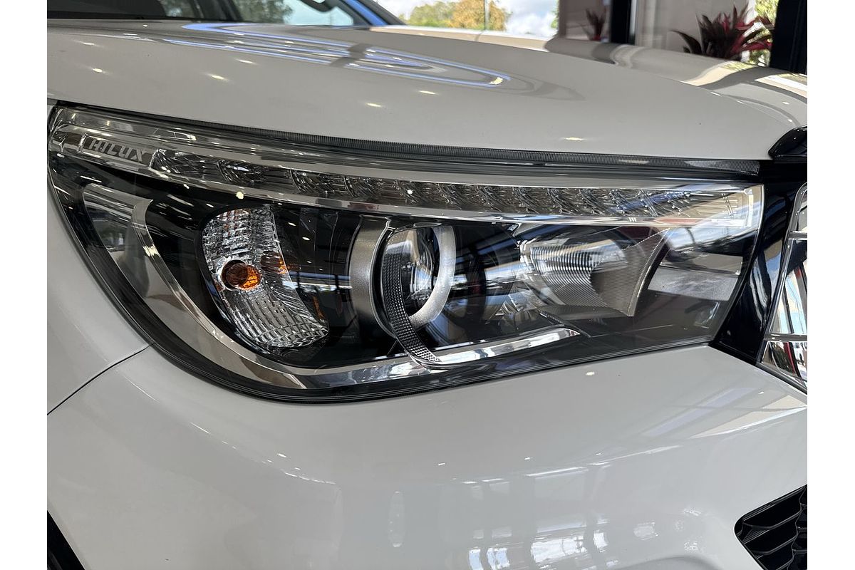 2019 Toyota Hilux SR5 GUN126R 4X4