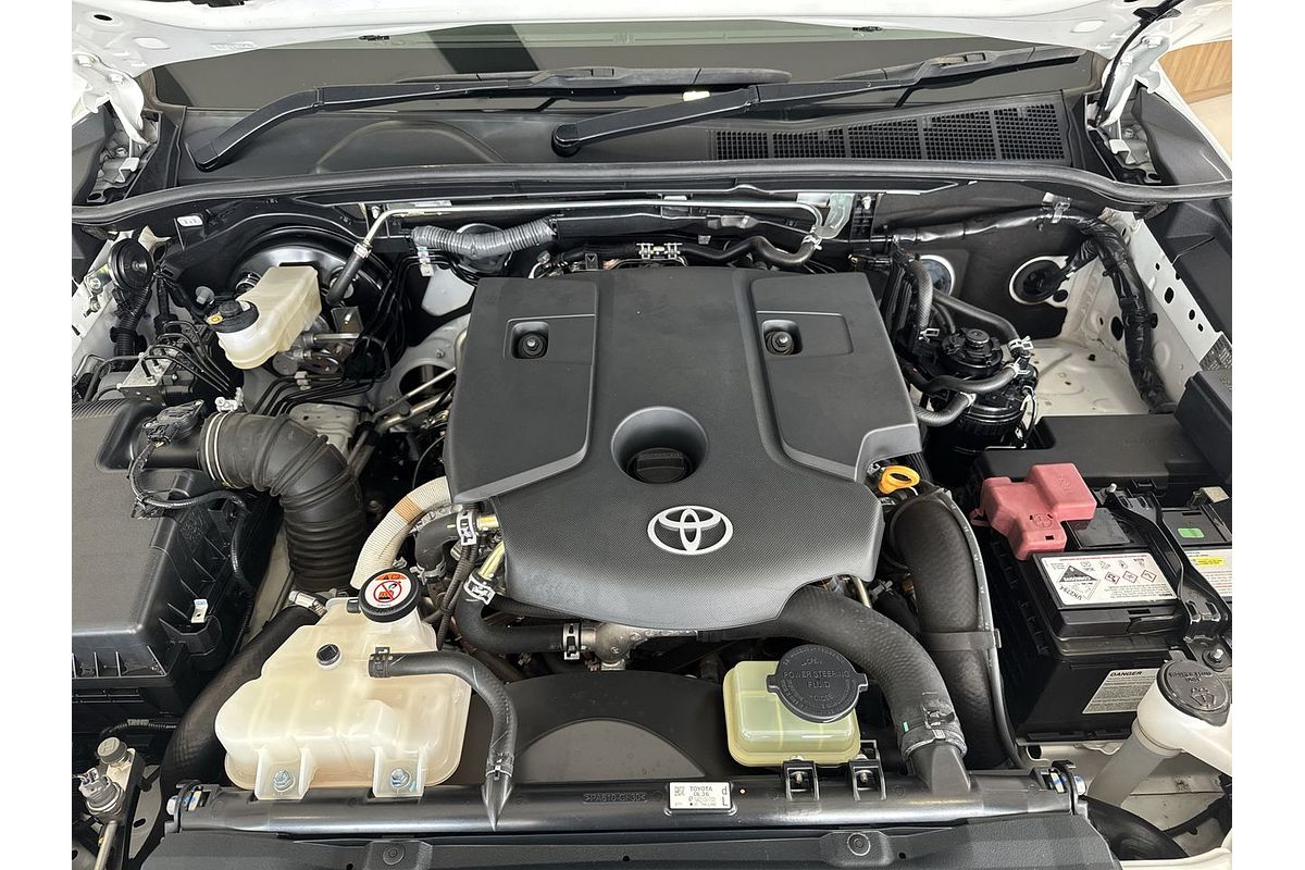2019 Toyota Hilux SR5 GUN126R 4X4