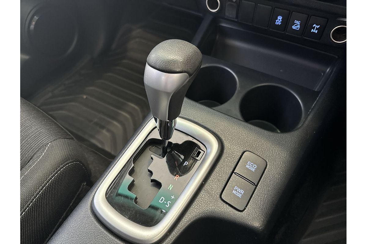 2019 Toyota Hilux SR5 GUN126R 4X4