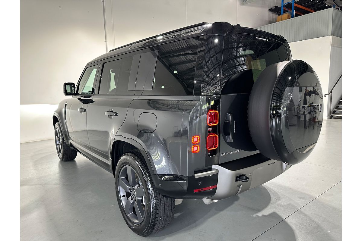 2025 Land Rover Defender 110 P400e X-Dynamic HSE L663