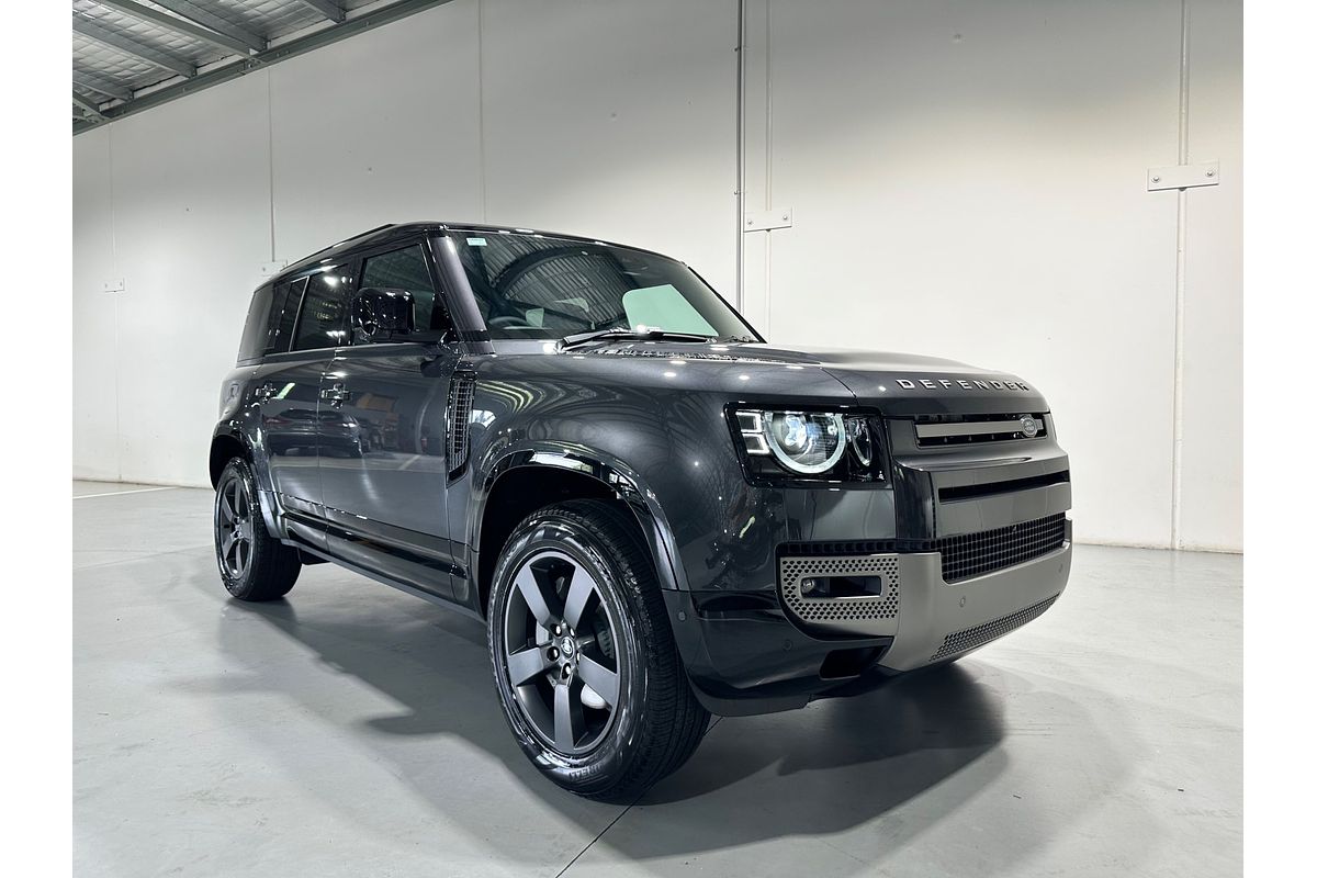 2025 Land Rover Defender 110 P400e X-Dynamic HSE L663