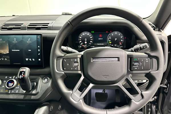 2025 Land Rover Defender 110 P400e X-Dynamic HSE L663