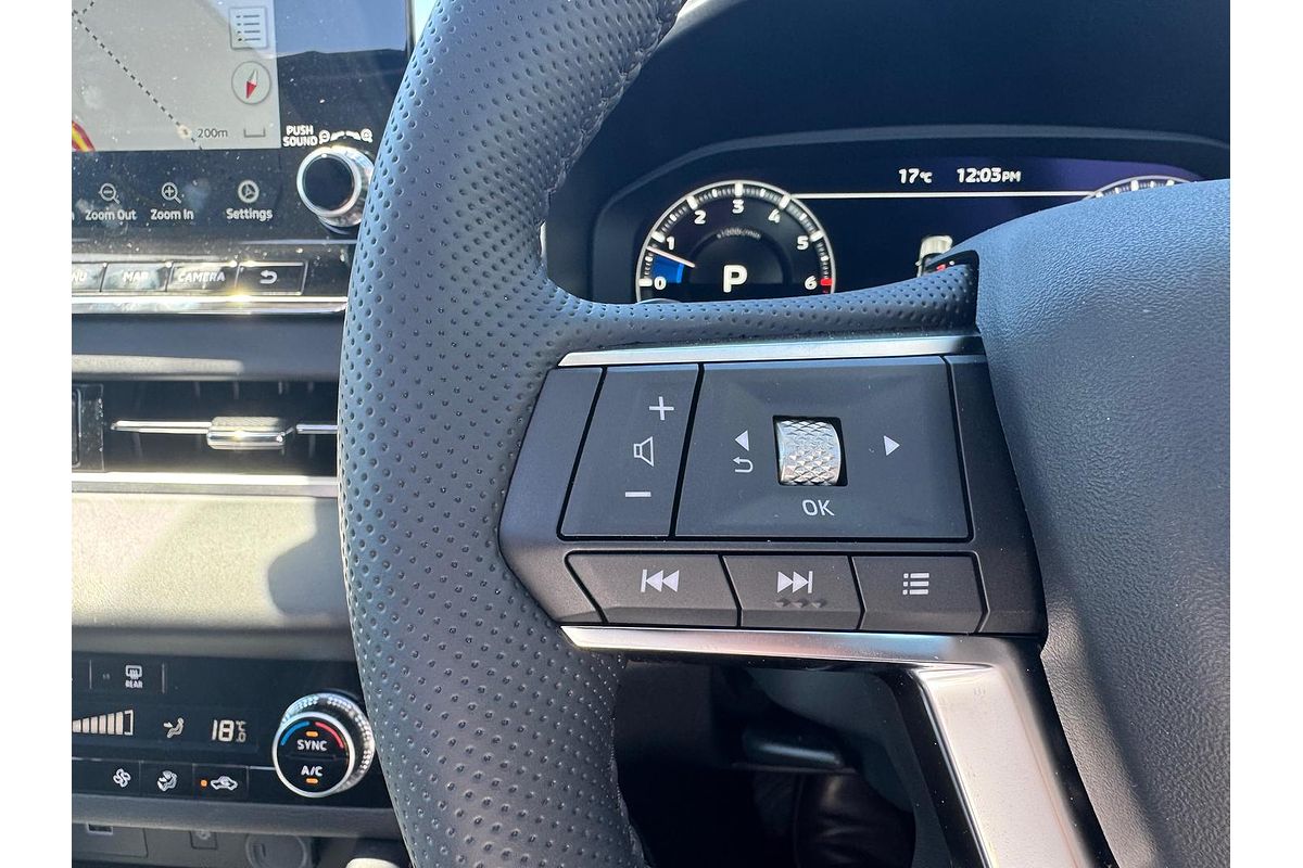 2024 Mitsubishi Outlander Exceed ZM