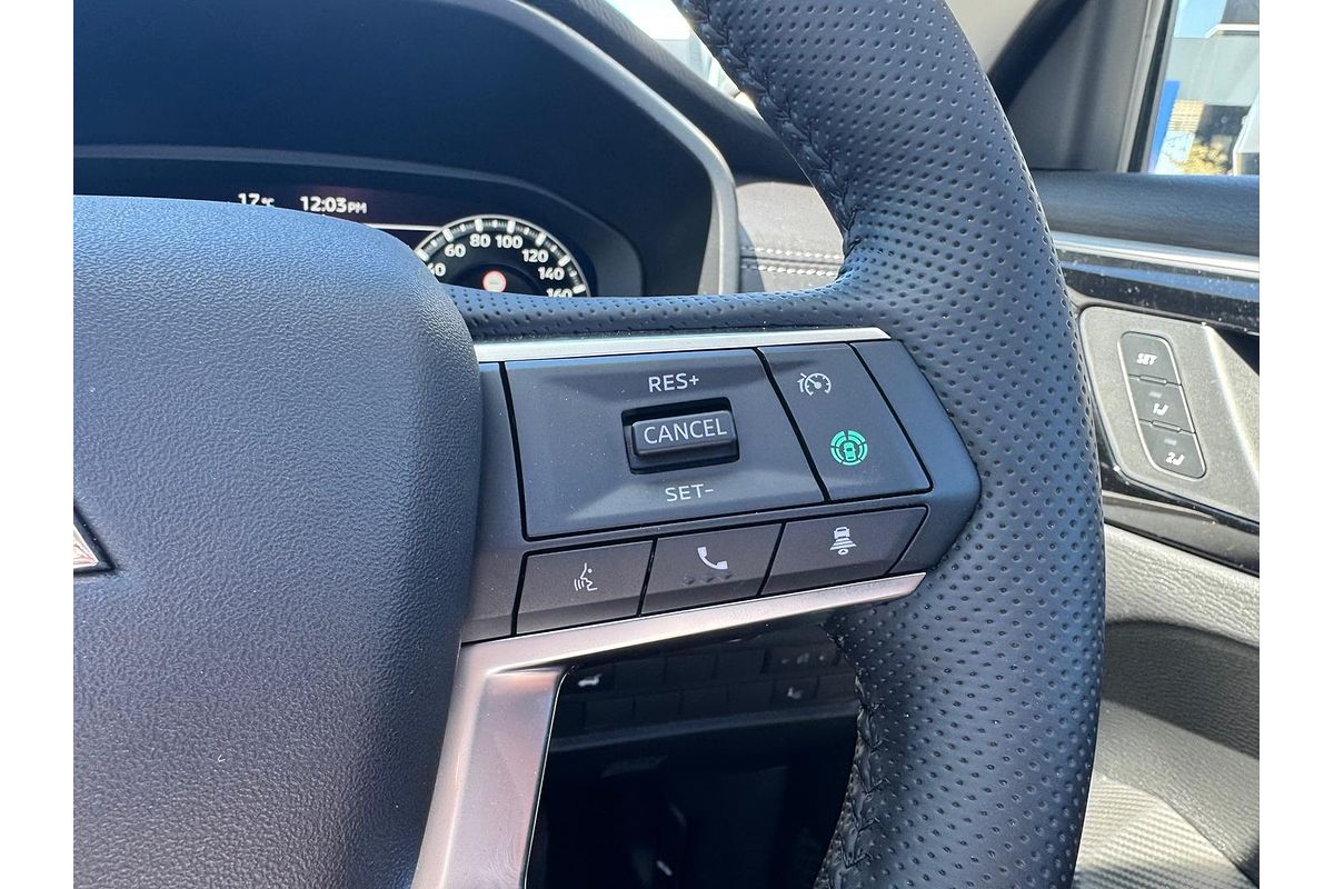 2024 Mitsubishi Outlander Exceed ZM