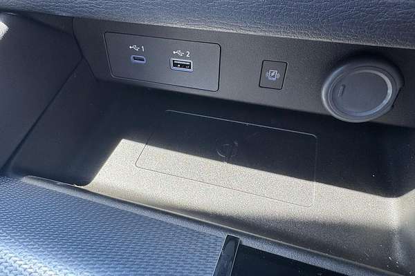 2024 Mitsubishi Outlander Exceed ZM