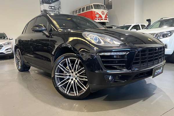 2016 Porsche Macan S 95B