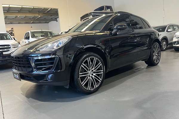 2016 Porsche Macan S 95B