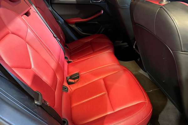 2016 Porsche Macan S 95B