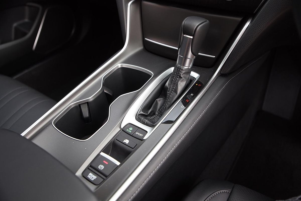 2023 Honda Accord VTi-LX 10th Gen