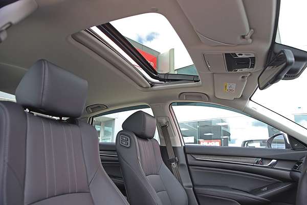2023 Honda Accord VTi-LX 10th Gen