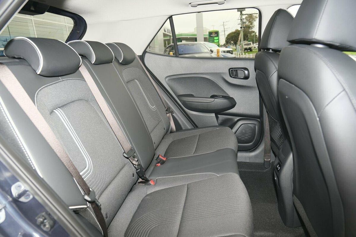 2023 Hyundai Venue Elite QX.V5