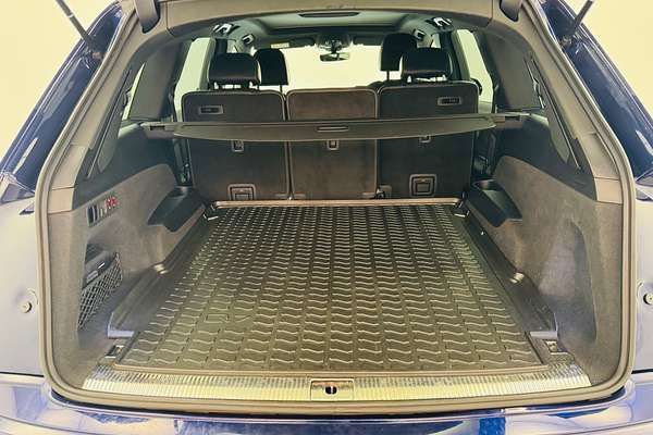 2021 Audi Q7 50 TDI S line 4M