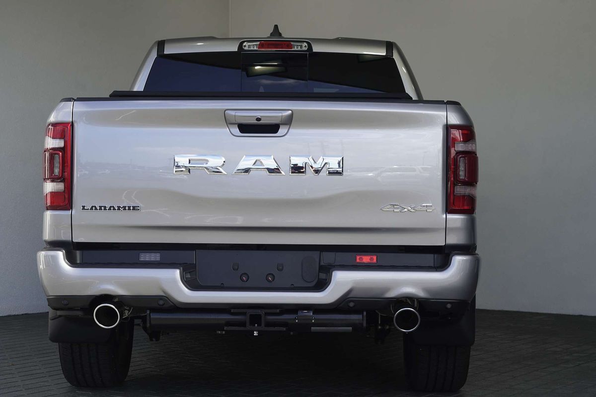 2023 RAM 1500 Laramie Sport RamBox DT 4X4 SWB