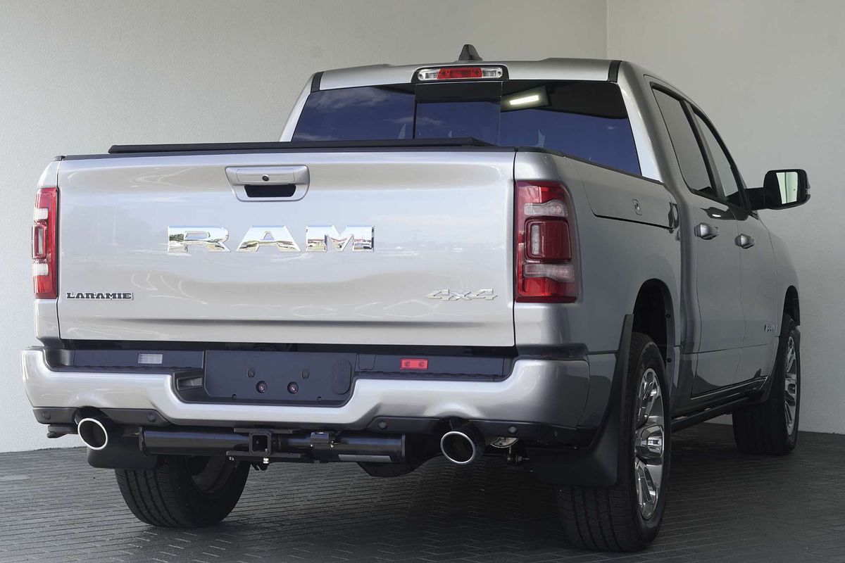 2023 RAM 1500 Laramie Sport RamBox DT 4X4 SWB