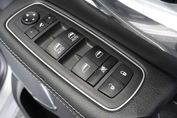 2023 RAM 1500 Laramie Sport RamBox DT 4X4 SWB