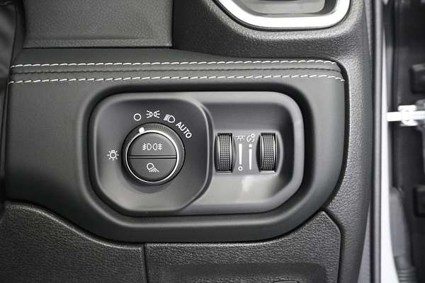 2023 RAM 1500 Laramie Sport RamBox DT 4X4 SWB