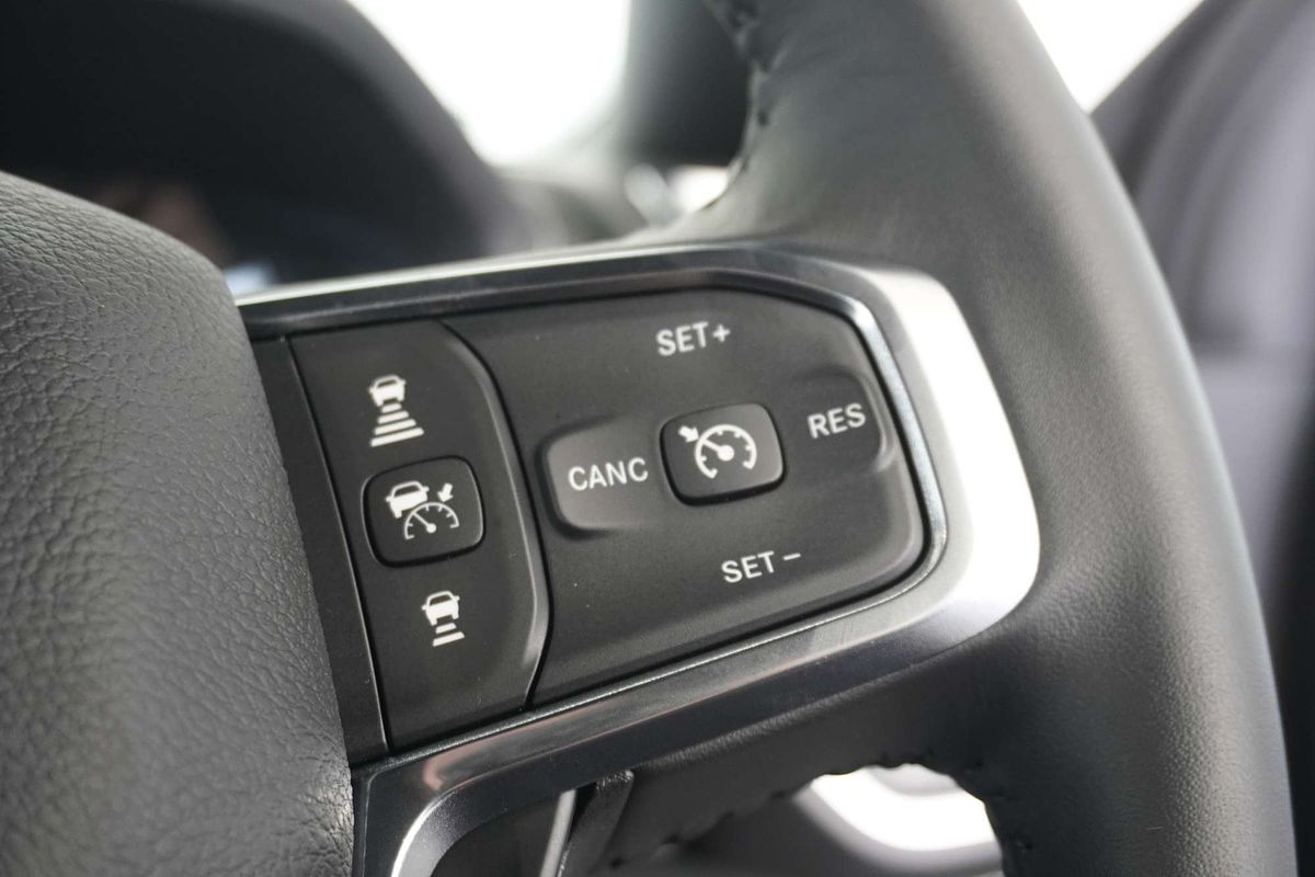 2023 RAM 1500 Laramie Sport RamBox DT 4X4 SWB