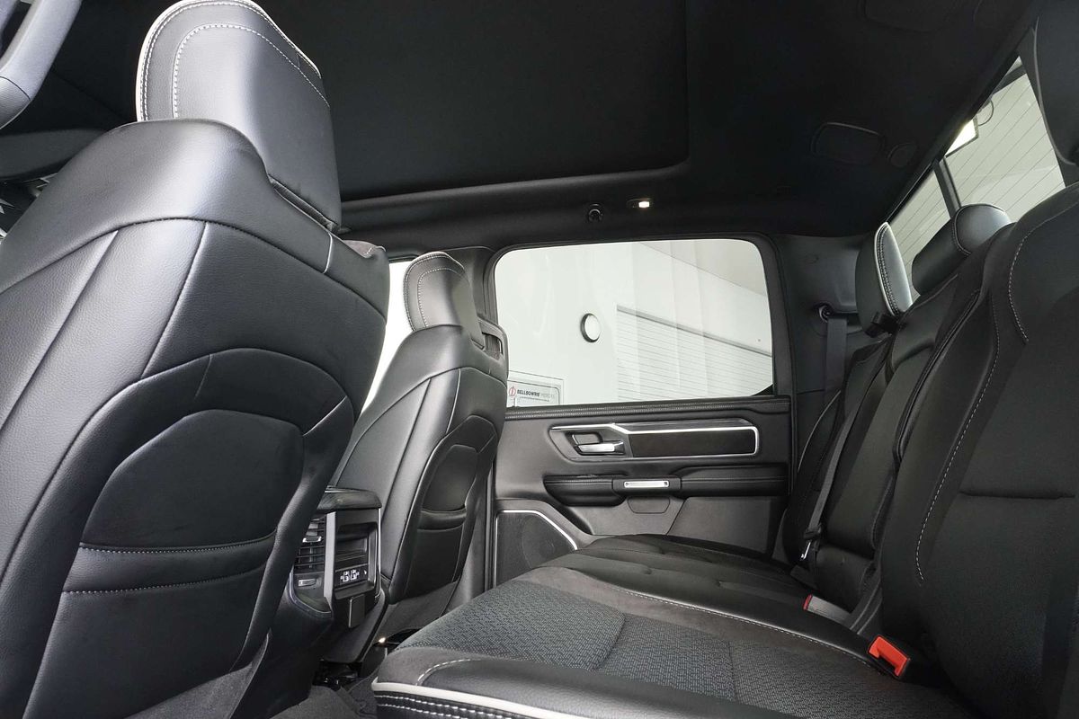 2023 RAM 1500 Laramie Sport RamBox DT 4X4 SWB