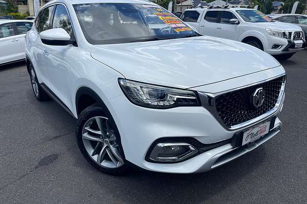 2022 MG HS Excite SAS23