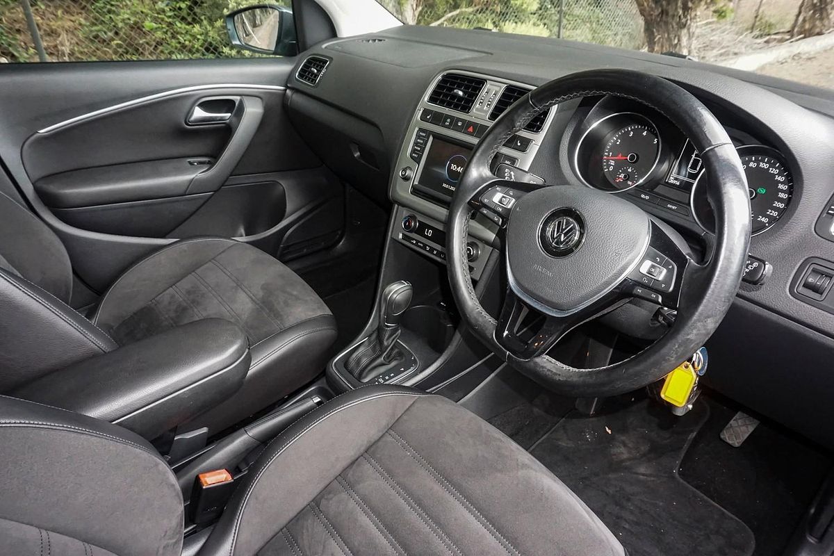 2017 Volkswagen Polo 66TSI Urban 6R