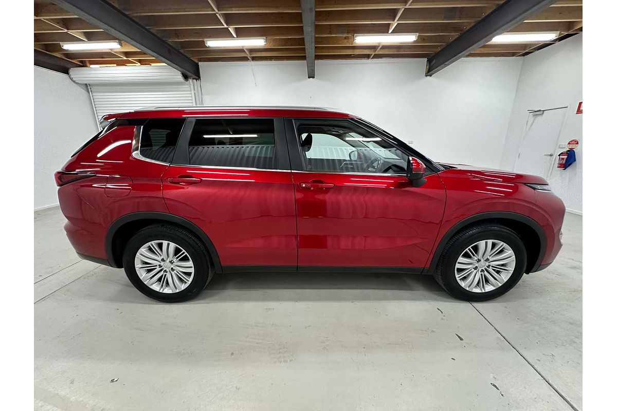 2021 Mitsubishi Outlander LS ZM