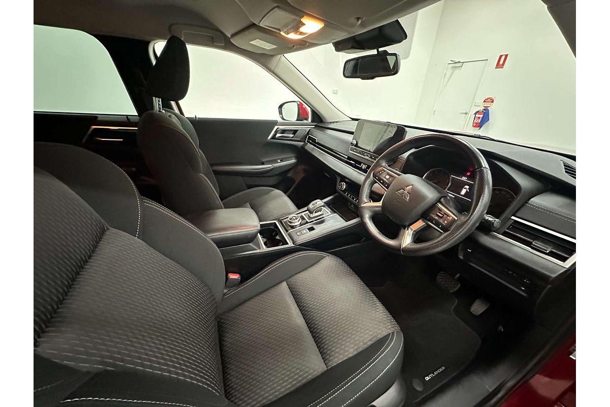 2021 Mitsubishi Outlander LS ZM