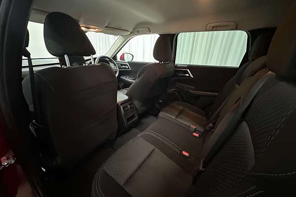 2021 Mitsubishi Outlander LS ZM