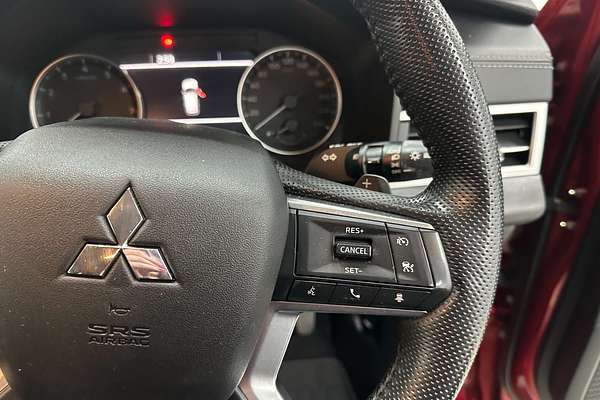 2021 Mitsubishi Outlander LS ZM