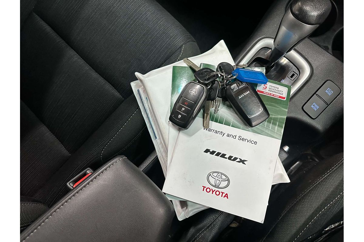 2019 Toyota Hilux SR5 GUN126R 4X4