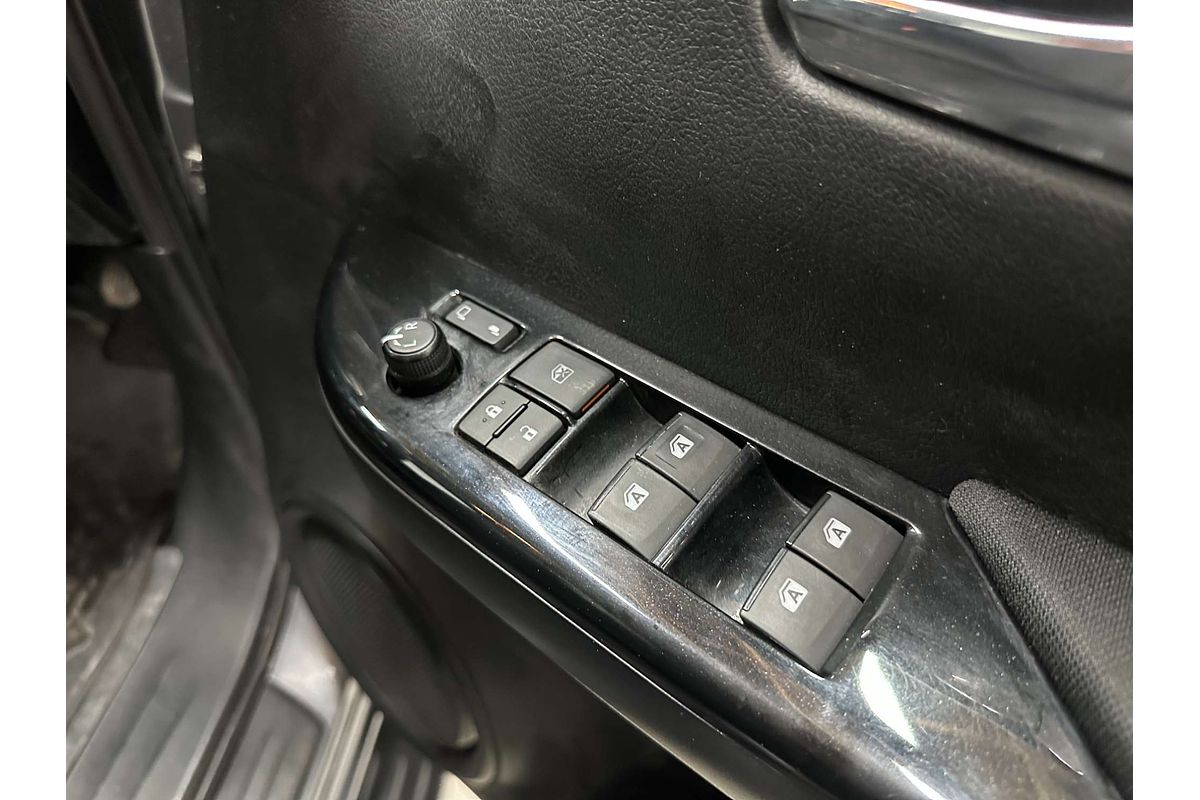 2019 Toyota Hilux SR5 GUN126R 4X4