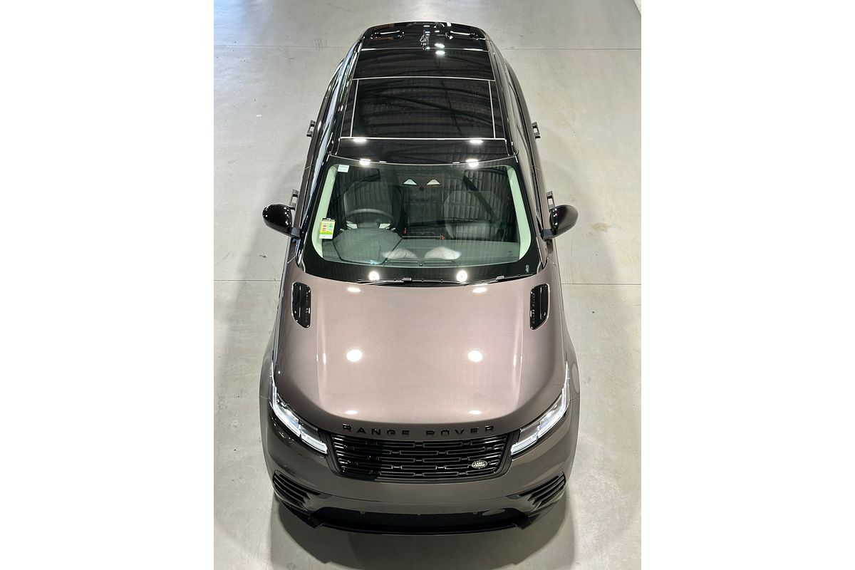 2024 Land Rover Range Rover Velar P250 Dynamic SE L560