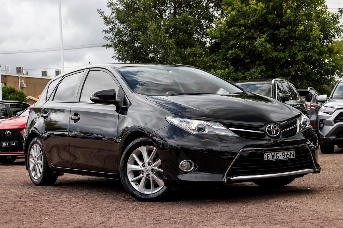 2014 Toyota Corolla Ascent Sport ZRE182R