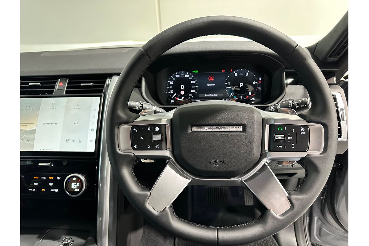 2024 Land Rover Discovery D350 S Series 5