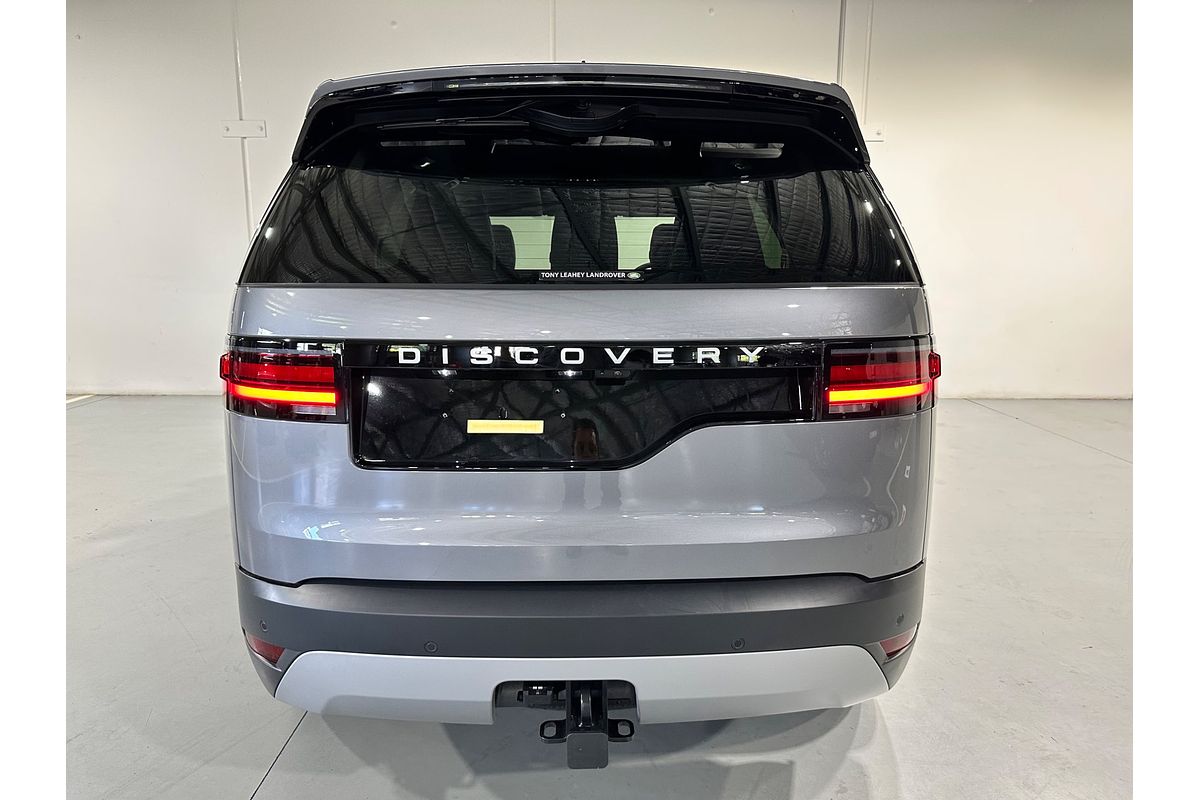 2024 Land Rover Discovery D350 S Series 5