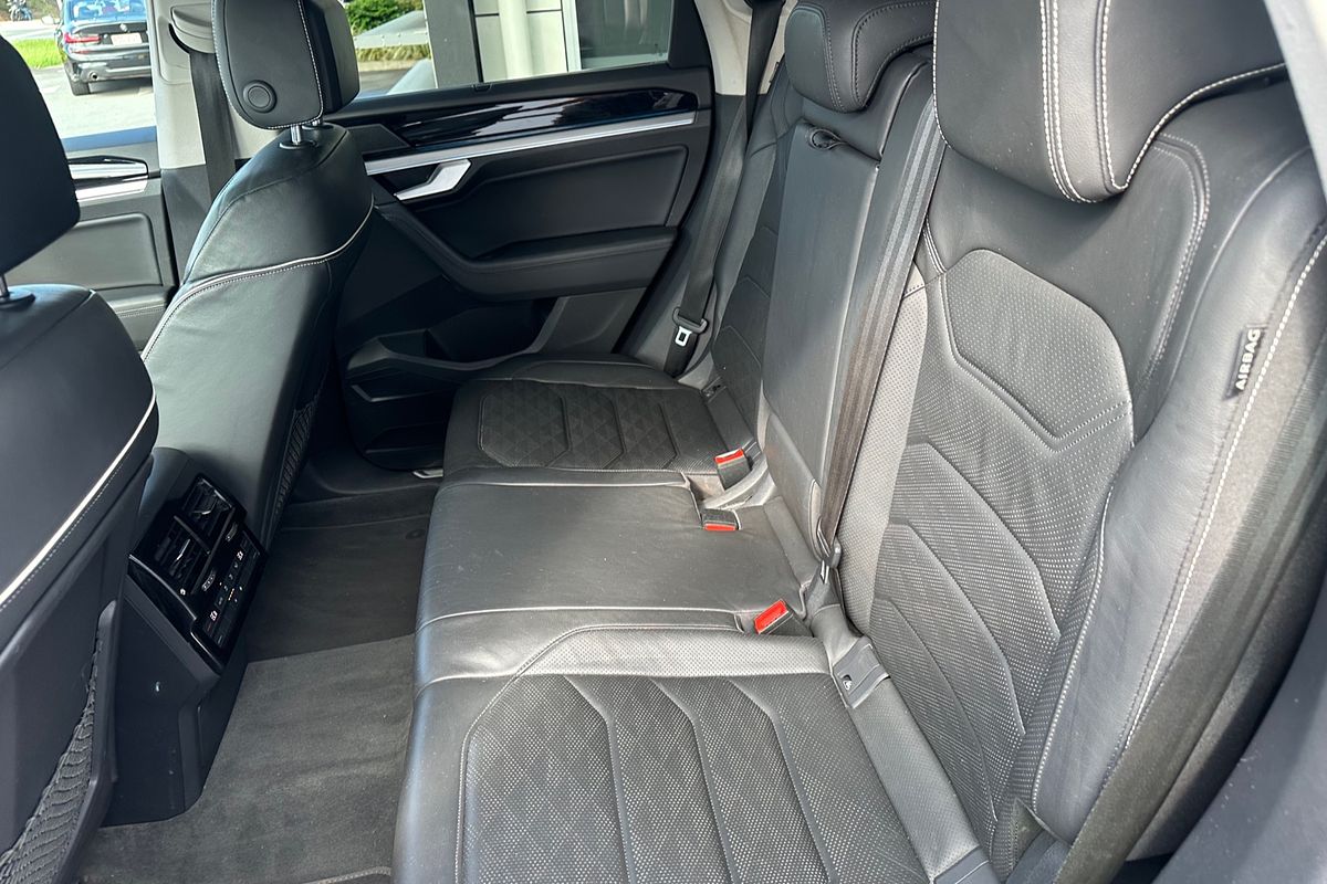 2019 Volkswagen Touareg 190TDI Launch Edition CR