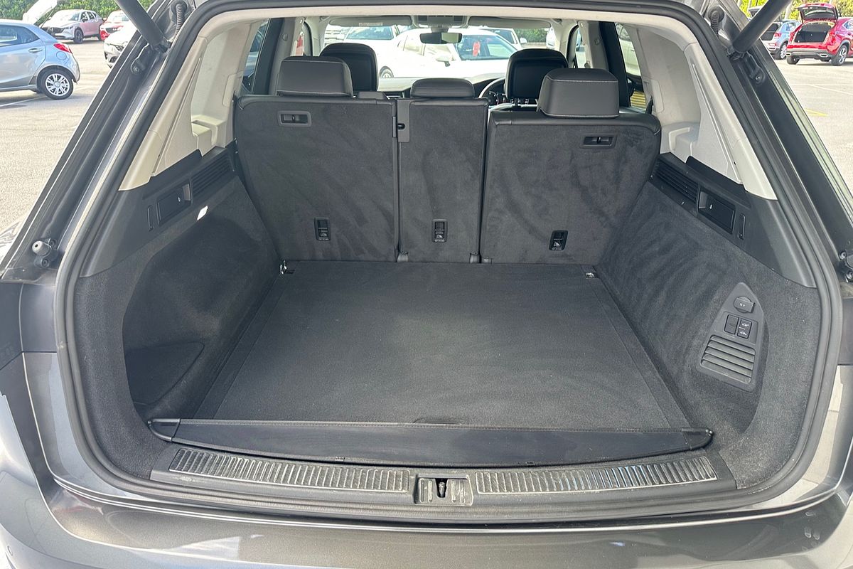 2019 Volkswagen Touareg 190TDI Launch Edition CR