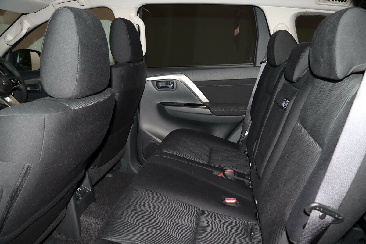 2024 Mitsubishi Pajero Sport GLS QG