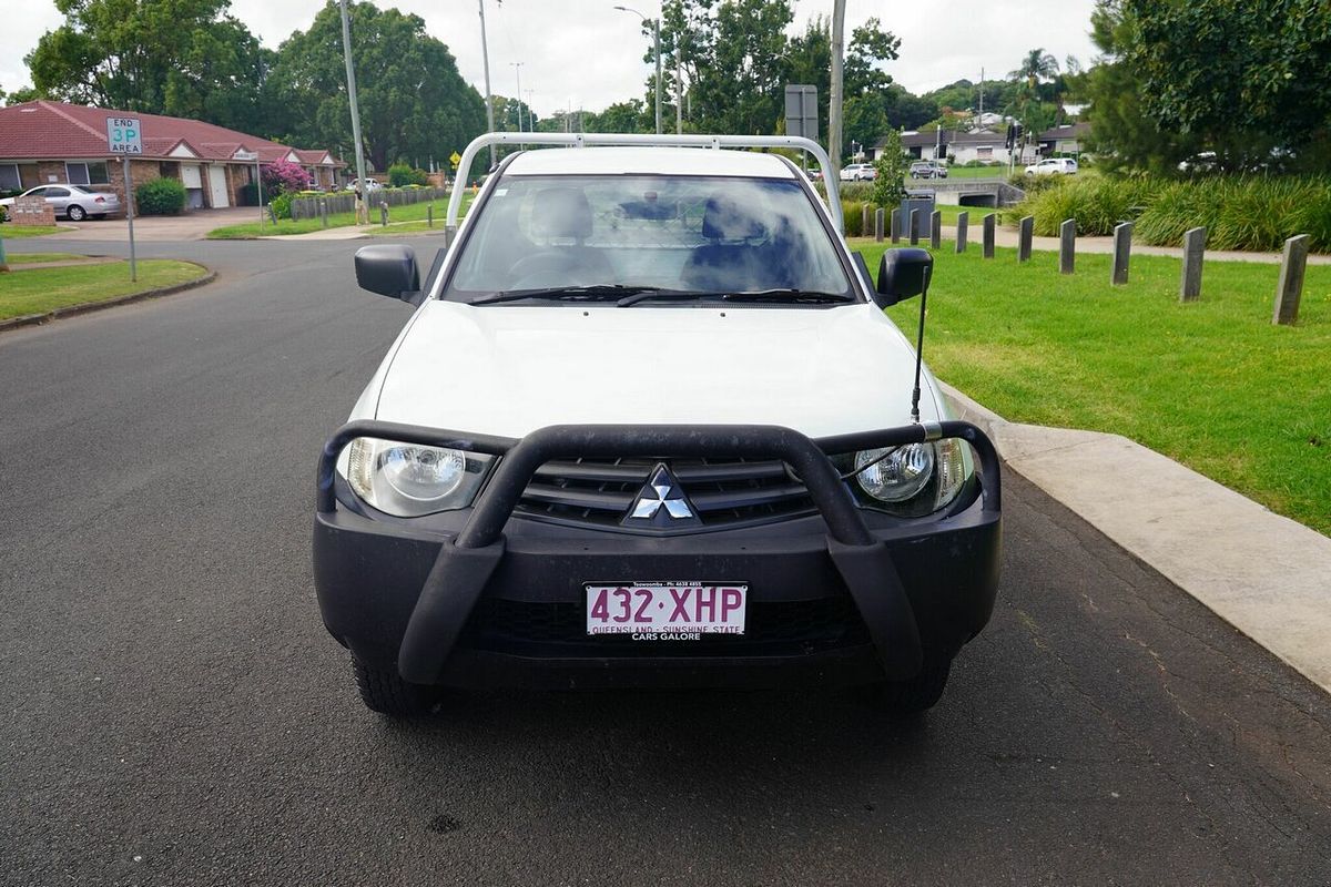 2013 Mitsubishi Triton GL MN MY14 Rear Wheel Drive