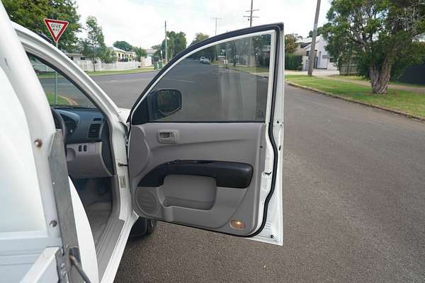 2013 Mitsubishi Triton GL MN MY14 Rear Wheel Drive