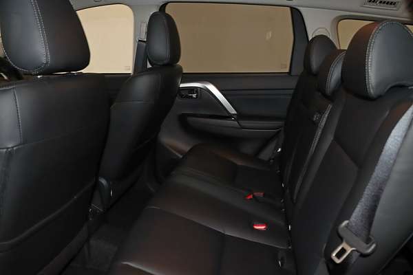 2024 Mitsubishi Pajero Sport GLS QG