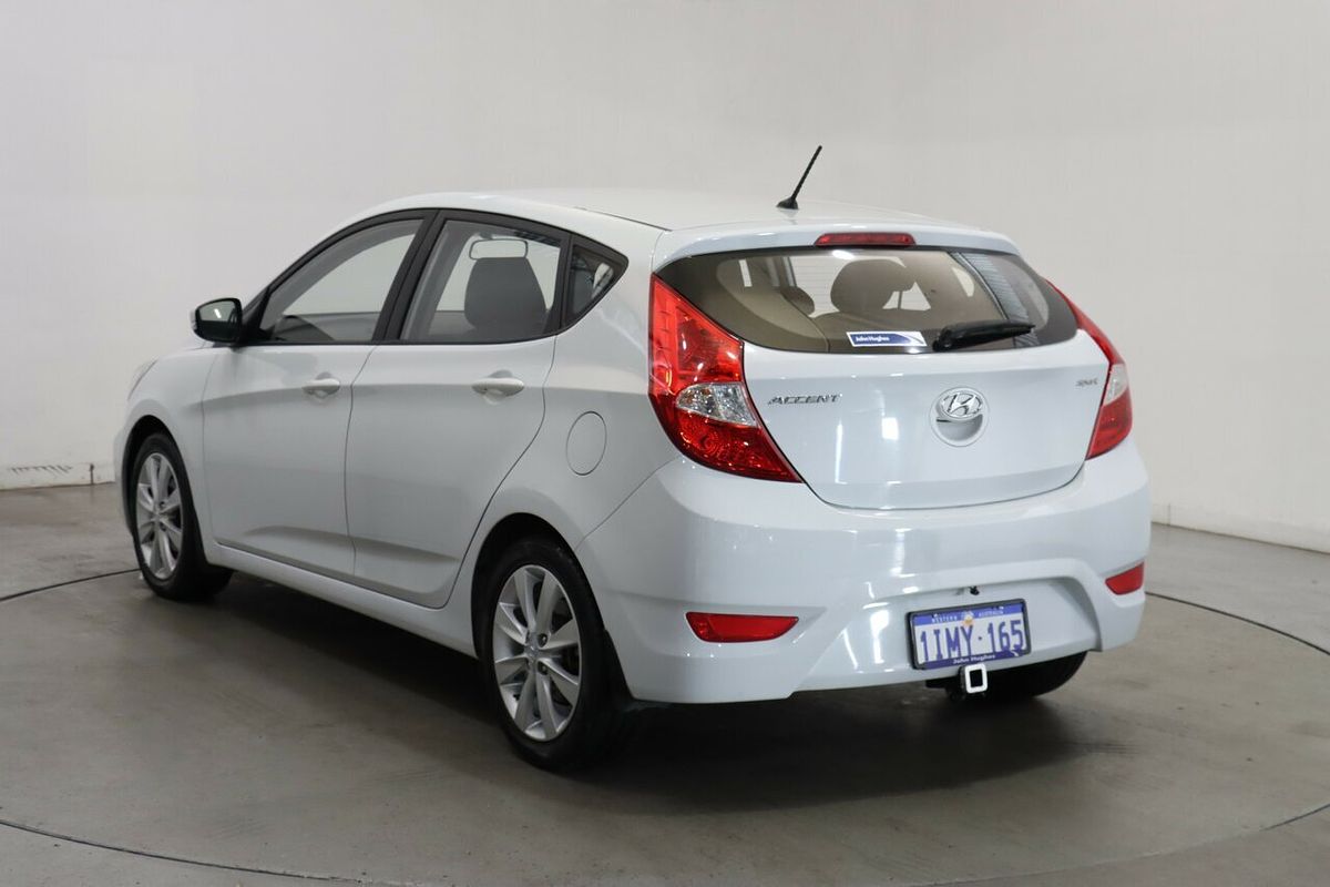 2019 Hyundai Accent Sport RB6