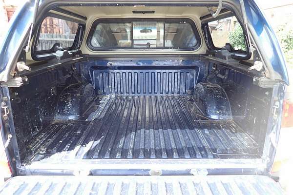 2016 Nissan Navara RX N-Sport Dealer KIT (4x4) NP300 D23 4X4
