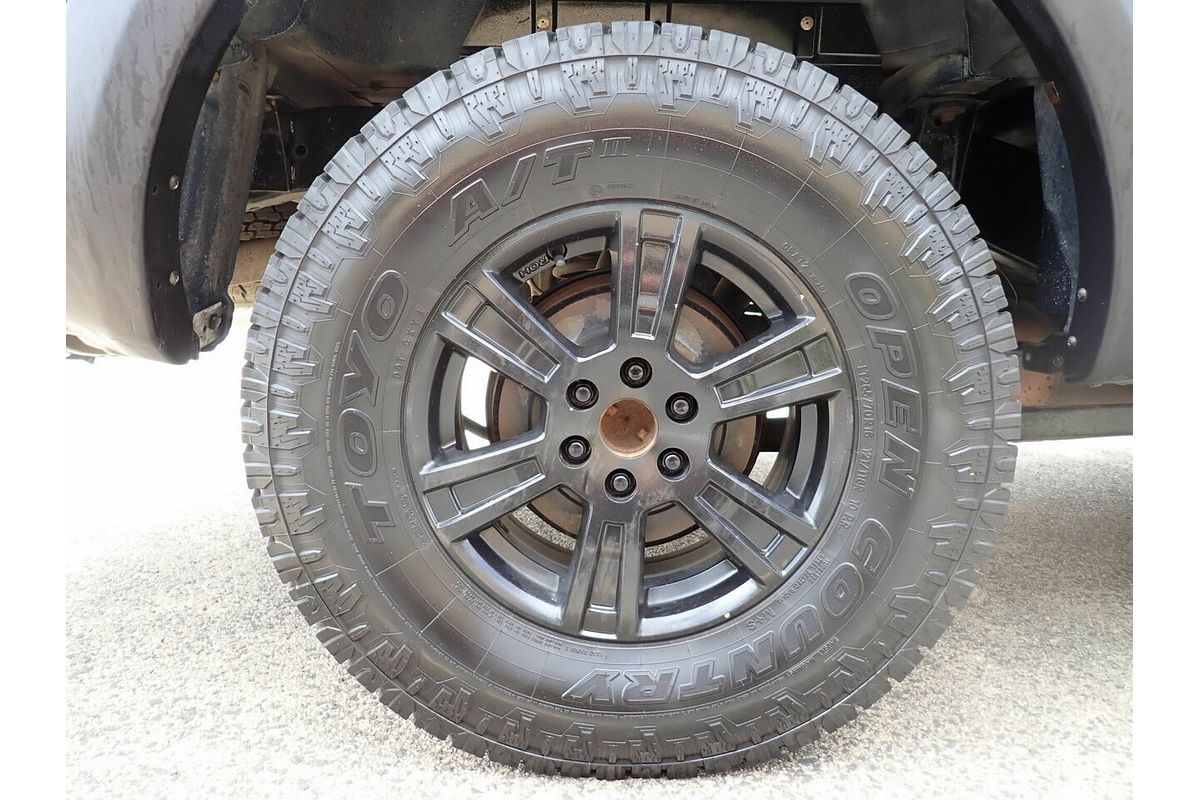 2016 Nissan Navara RX N-Sport Dealer KIT (4x4) NP300 D23 4X4