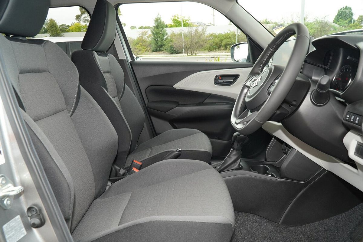 2024 Suzuki Swift Hybrid Plus UZ
