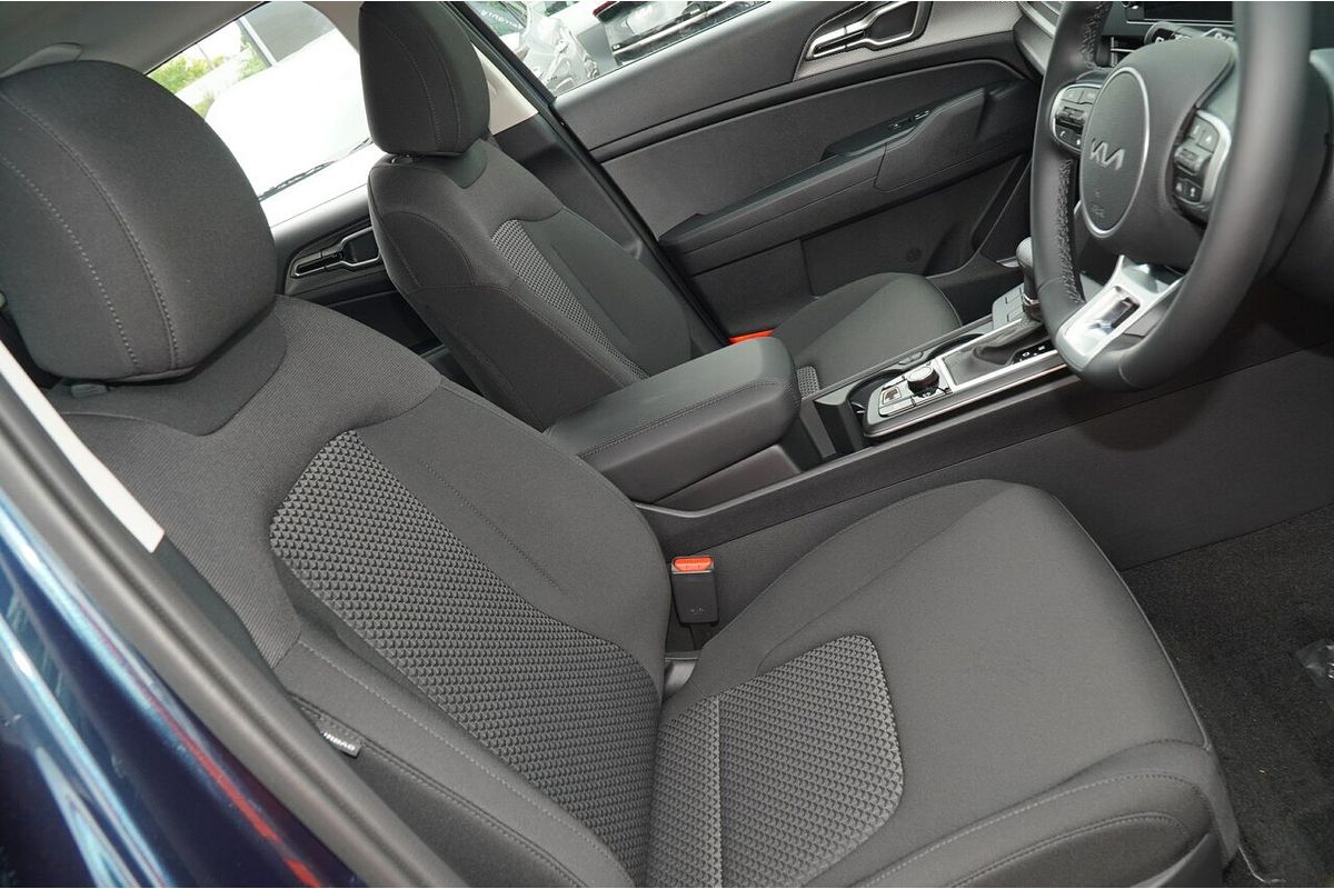 2024 Kia Sportage S NQ5